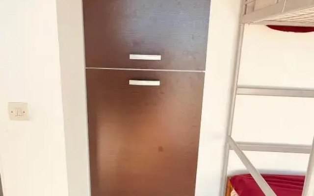 Small house 50 m from the beach