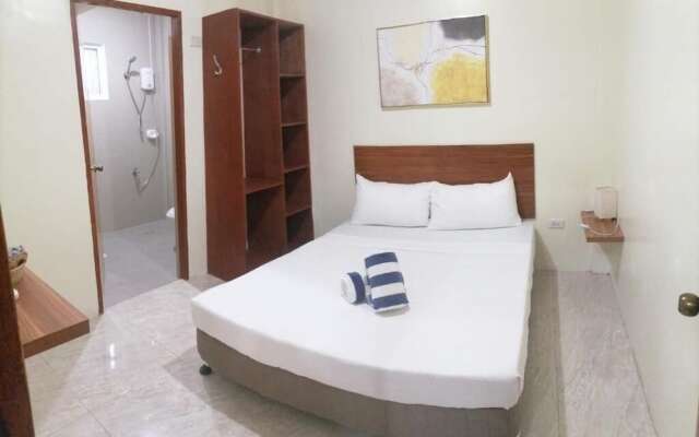 Acapulco Resort & Suites