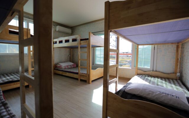 If Guesthouse - Hostel