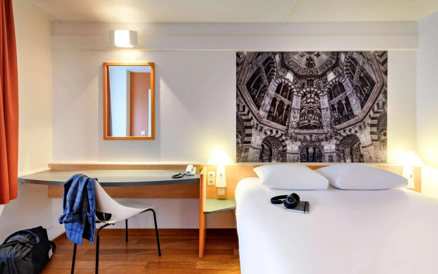 Отель B&B Hotel Aachen-Hbf