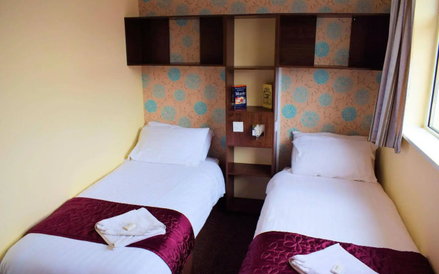 The Clarendon Showtel