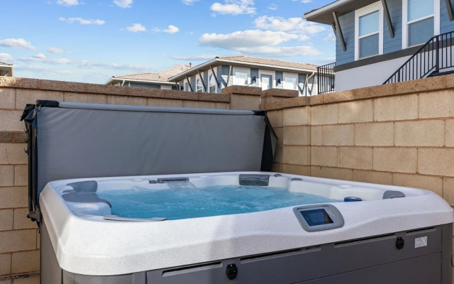 Southwest Getaway 6 Bedroom Home