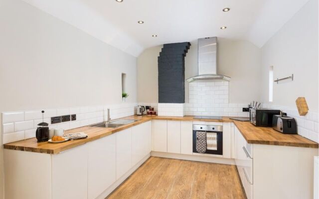 City Apartments Monkbar Mews