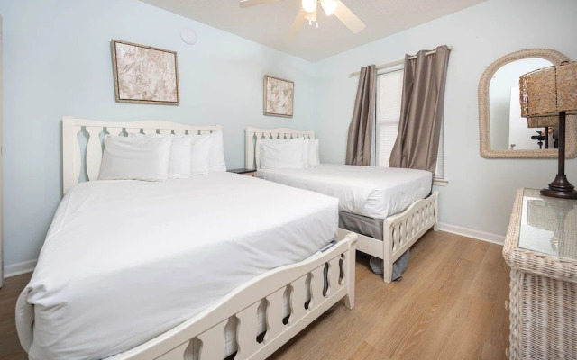 Phoenix X 1110 3 Bedroom Condo