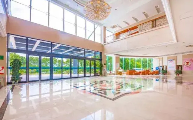 Danfenglin Tourist Hotel