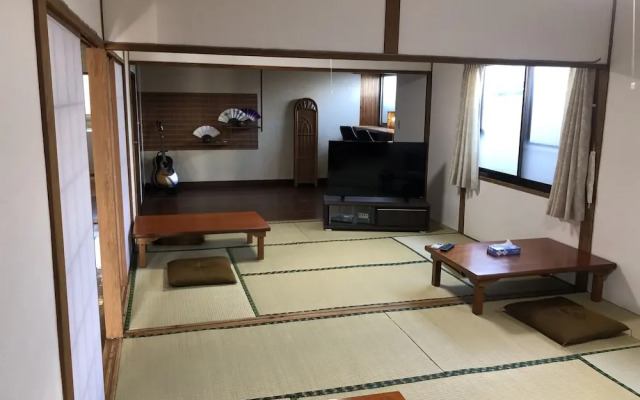 Guesthouse Machikado - Hostel