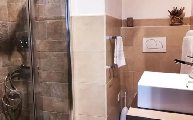 Green King Room With sea View Balcony