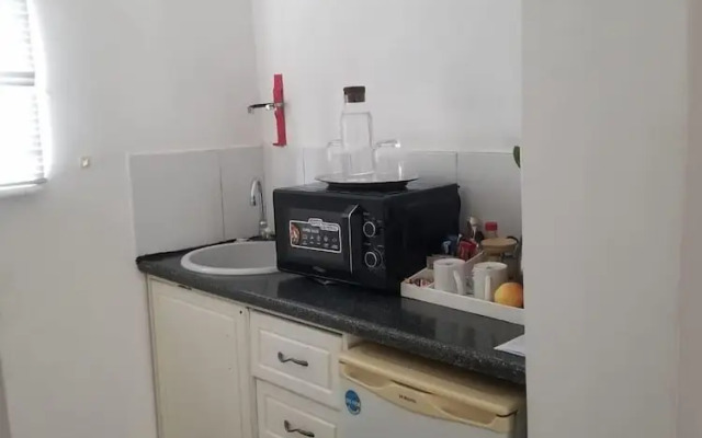 The Leslie - Bed & Breakfast