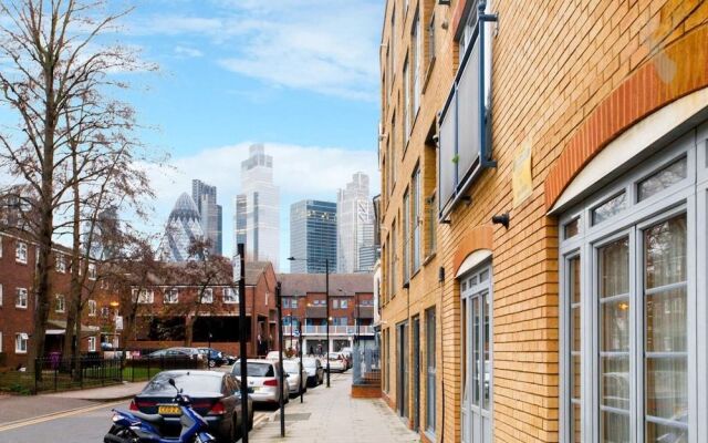 Serenity Apartment Whitechapel