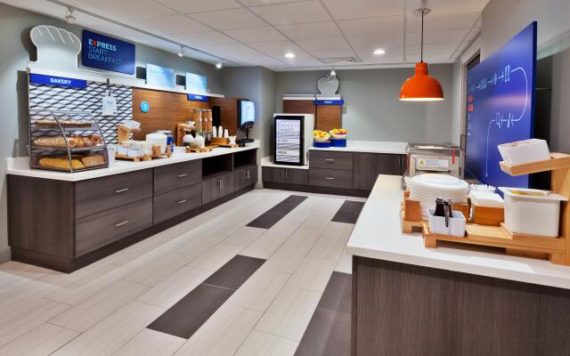 Holiday Inn Express Dothan North by IHG