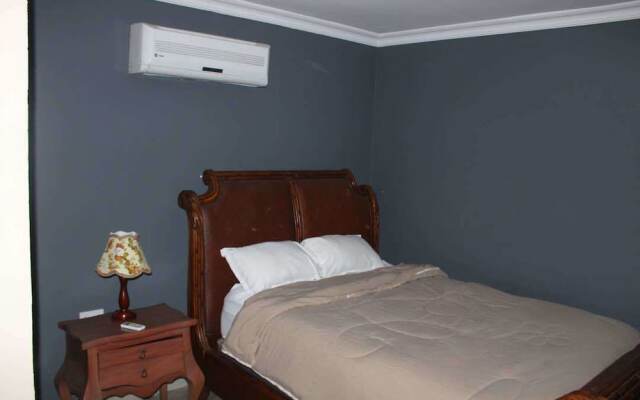 James East Legon Piece