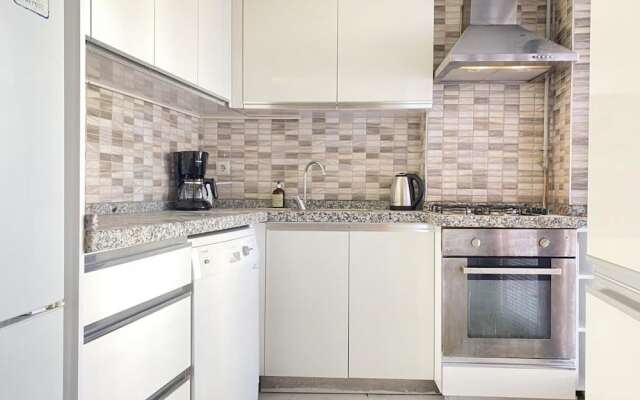 Stylish Duplex With Terrace 650 m to Galata Tower