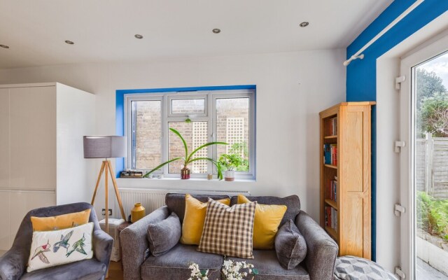 Fantastic 1BD Flat With Garden Central Kingston
