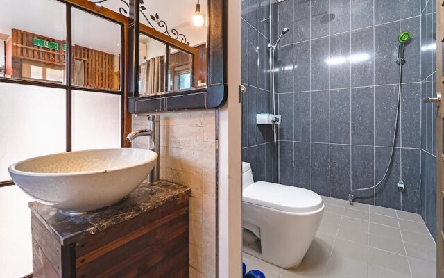 Gapyeong Hillhouse Pension