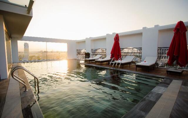 Century Hotel Danang