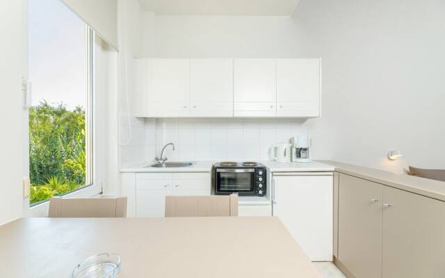 Kostakis Beach Hotel