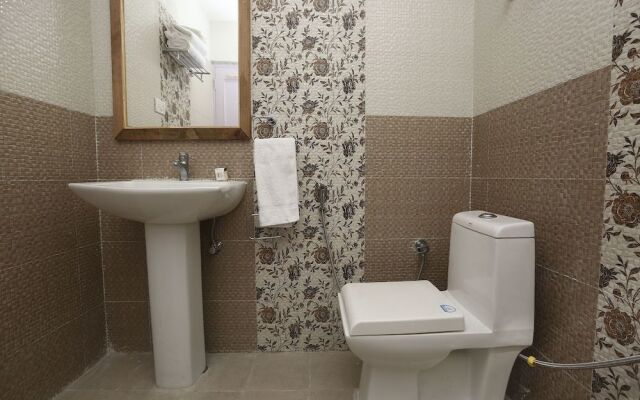 OYO 14858 Seven Hills