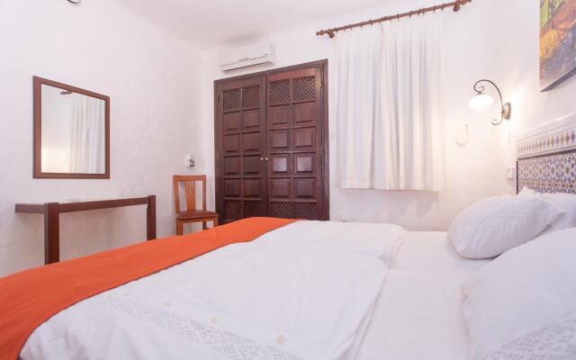 Altamar 28 with terrace&pool By CanariasGetaway