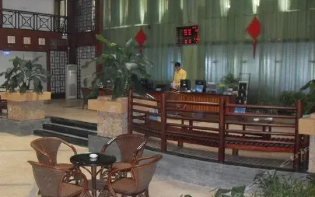Beihai Silver Beach Holiday Hotel