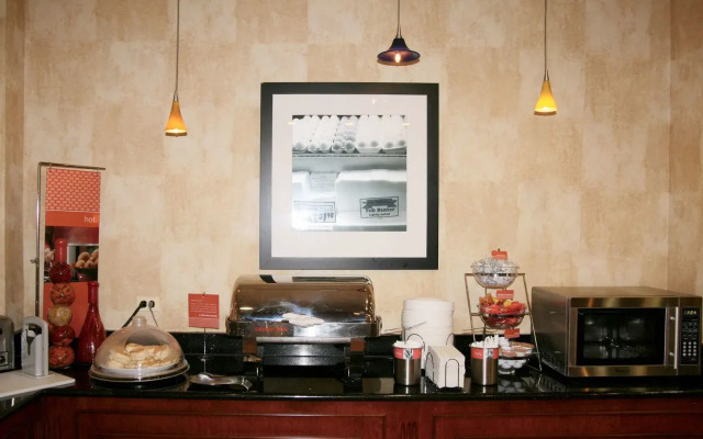 Hampton Inn & Suites Bolingbrook