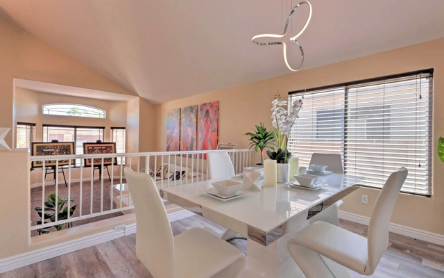 Luxe Gilbert Retreat w/ Private Pool & Game Room!