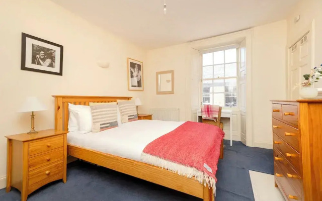 JOIVY Thistle Street - Heart of the City 2-bedroom Apt