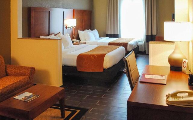 Comfort Suites Grand Rapids South