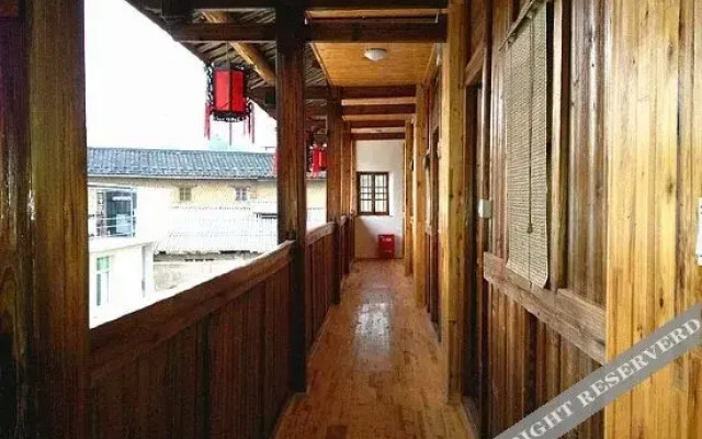 Tulou Yunshuiyao Jianjia Inn
