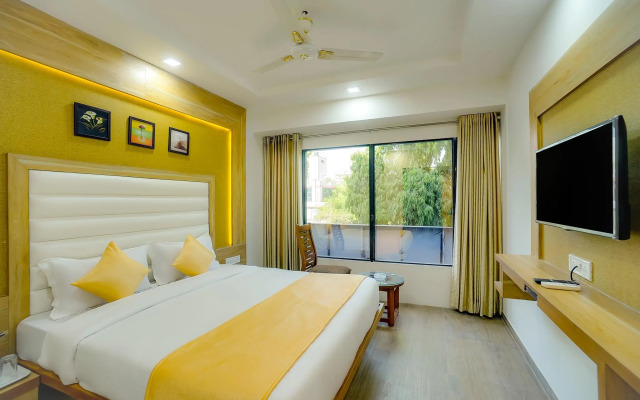 Rudra Royale Hotel