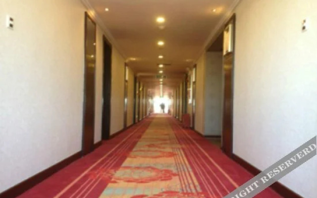 Yiren Old Town Hotel