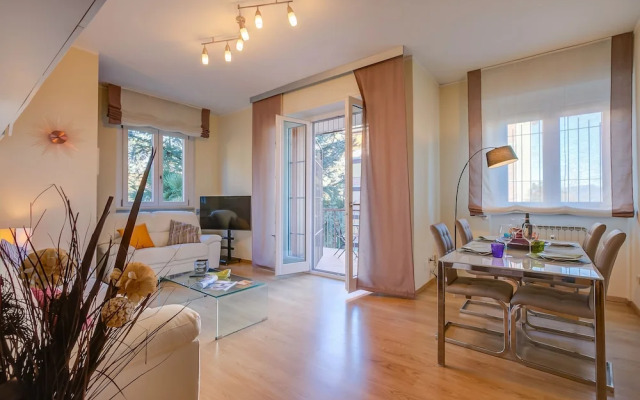 Alel Classy And Chic Apartment