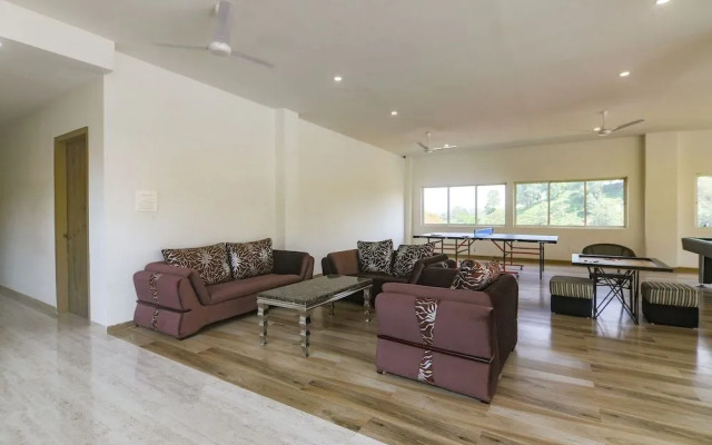 Club Nirvana by OYO Rooms