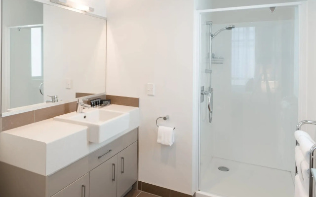 Boulcott Suites