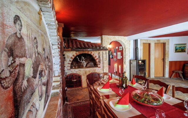 Cozy Holiday Home in Zadar with Swimming Pool