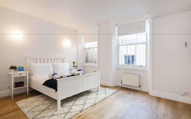 The Spacious Prince of Wales Apartment - CVO