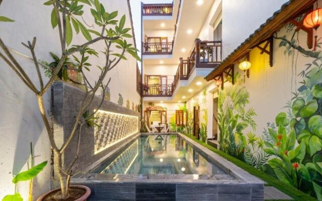 Blue Whale Homestay