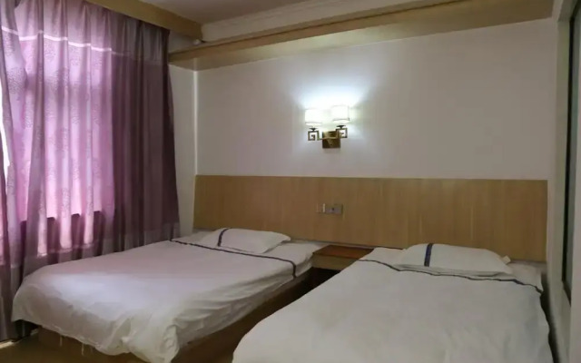 Wuyishan City Chun Hui Traders Hotel