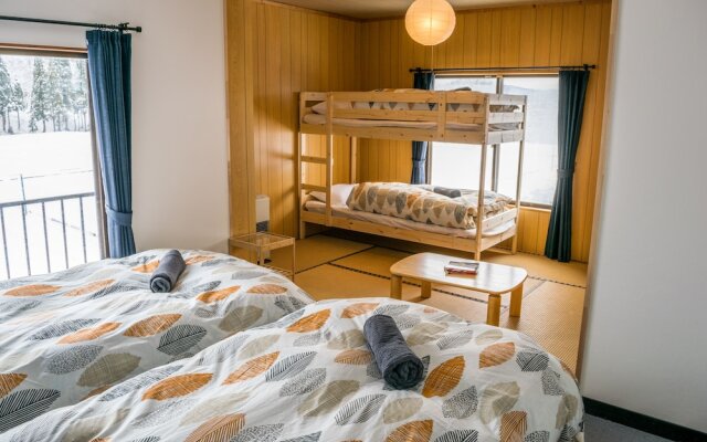 Myoko House - Hostel