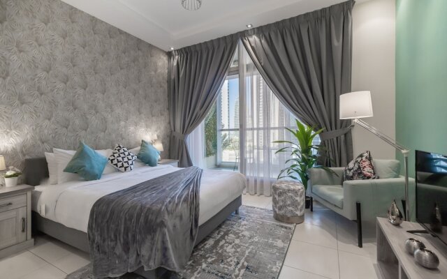 Skyview Tower by Higuests Vacation Homes