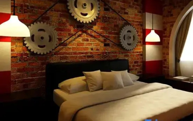 Utopia Theme Hotel (Qiqihar Bukui Street)