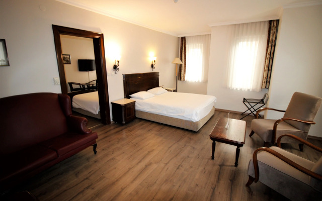 Montania Town hotel