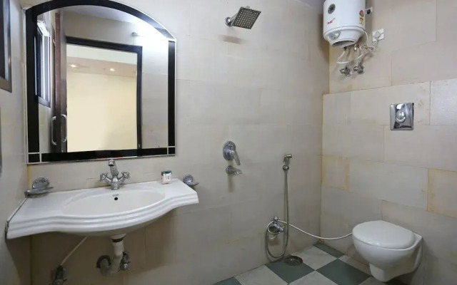 Oyo 9654 Hotel Arco Palace
