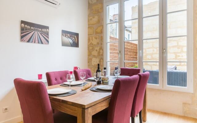 Gorgeous Apartment and Terrace in the City Center