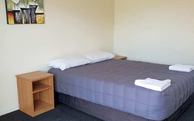 Spring Creek Motel
