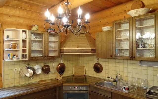 Podlipje Estate With Sauna