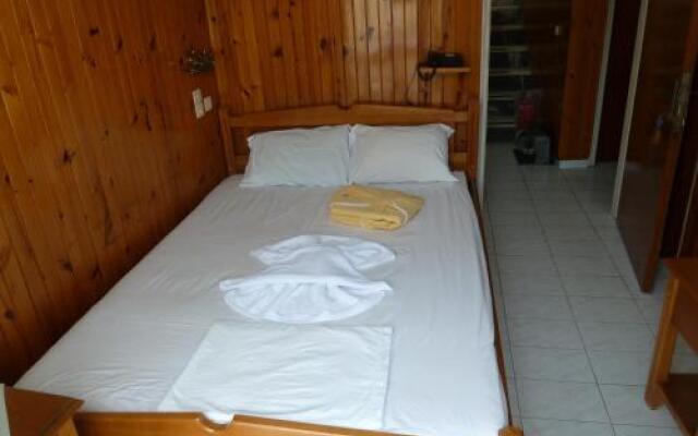 Hotel Dolphin