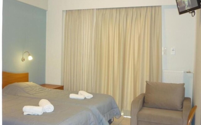 Diros Hotel