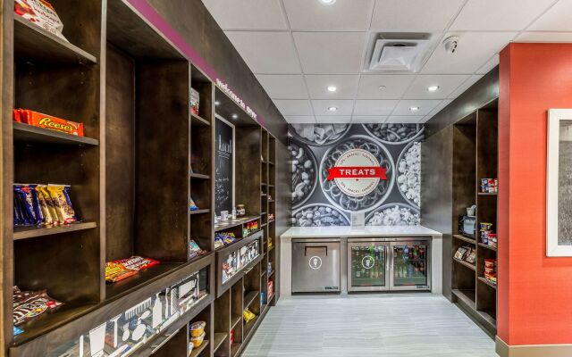 Hampton Inn & Suites Pryor