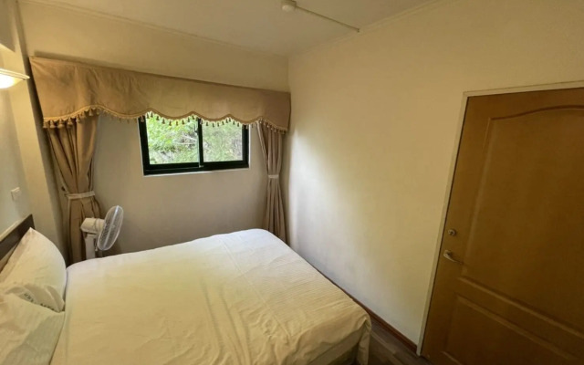 Emmanuel Farm House