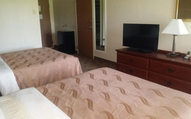 Quality Inn & Suites Schoharie near Howe Caverns